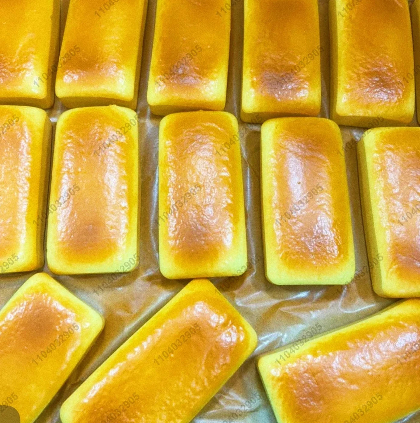 Golden Bread Loaf Squishy 🍞 (Slow Rise)