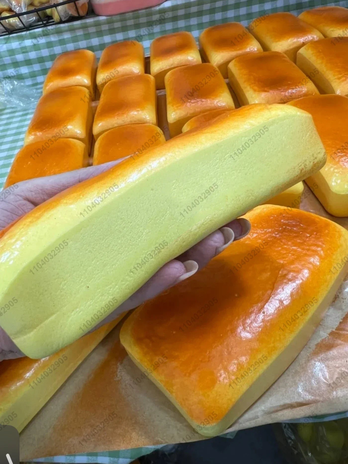 Golden Bread Loaf Squishy 🍞 (Slow Rise)